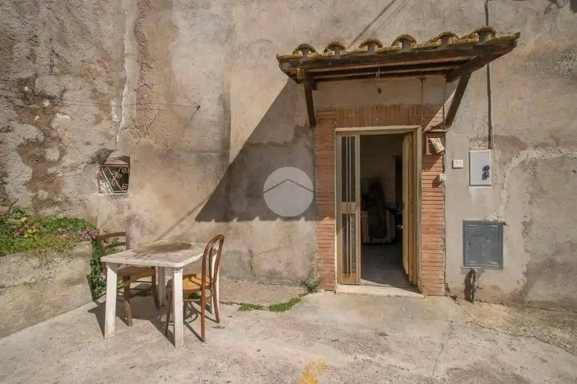Appartamento in vendita a Tarano