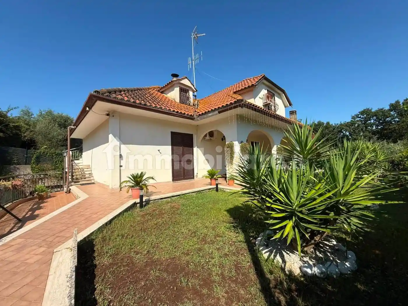 Villa in vendita a Aprilia