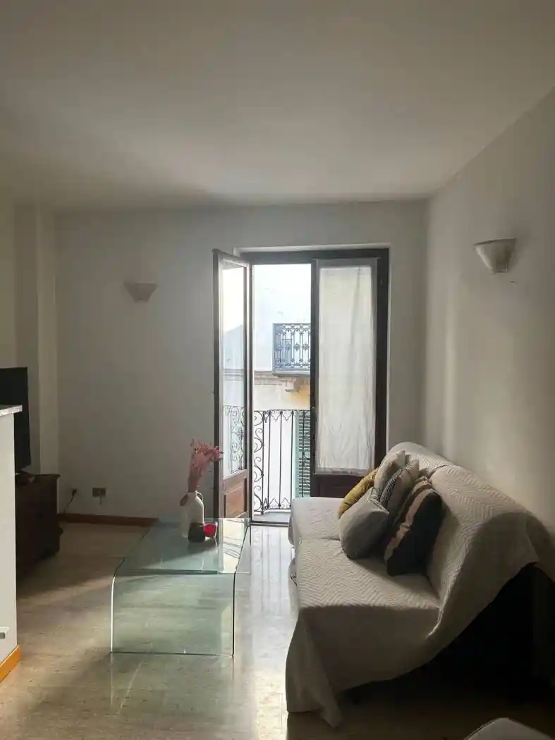 Appartamento in affitto a Novara