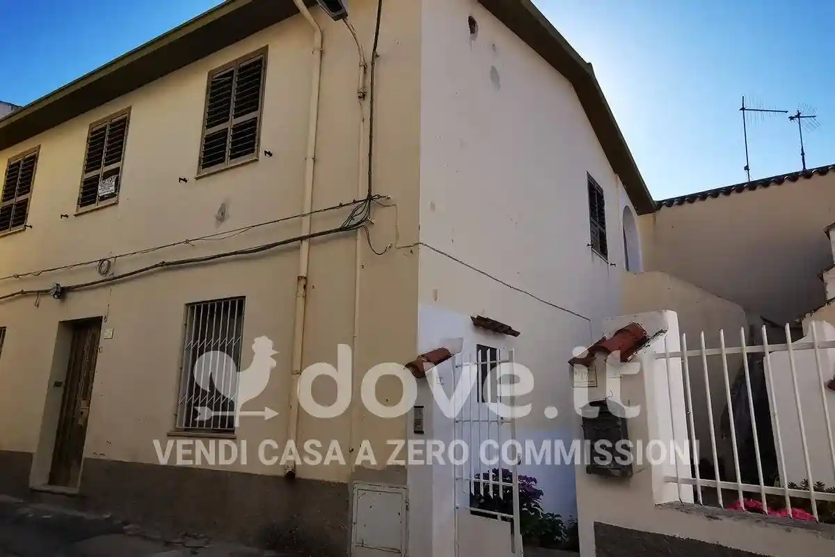 Appartamento in vendita a Oliena