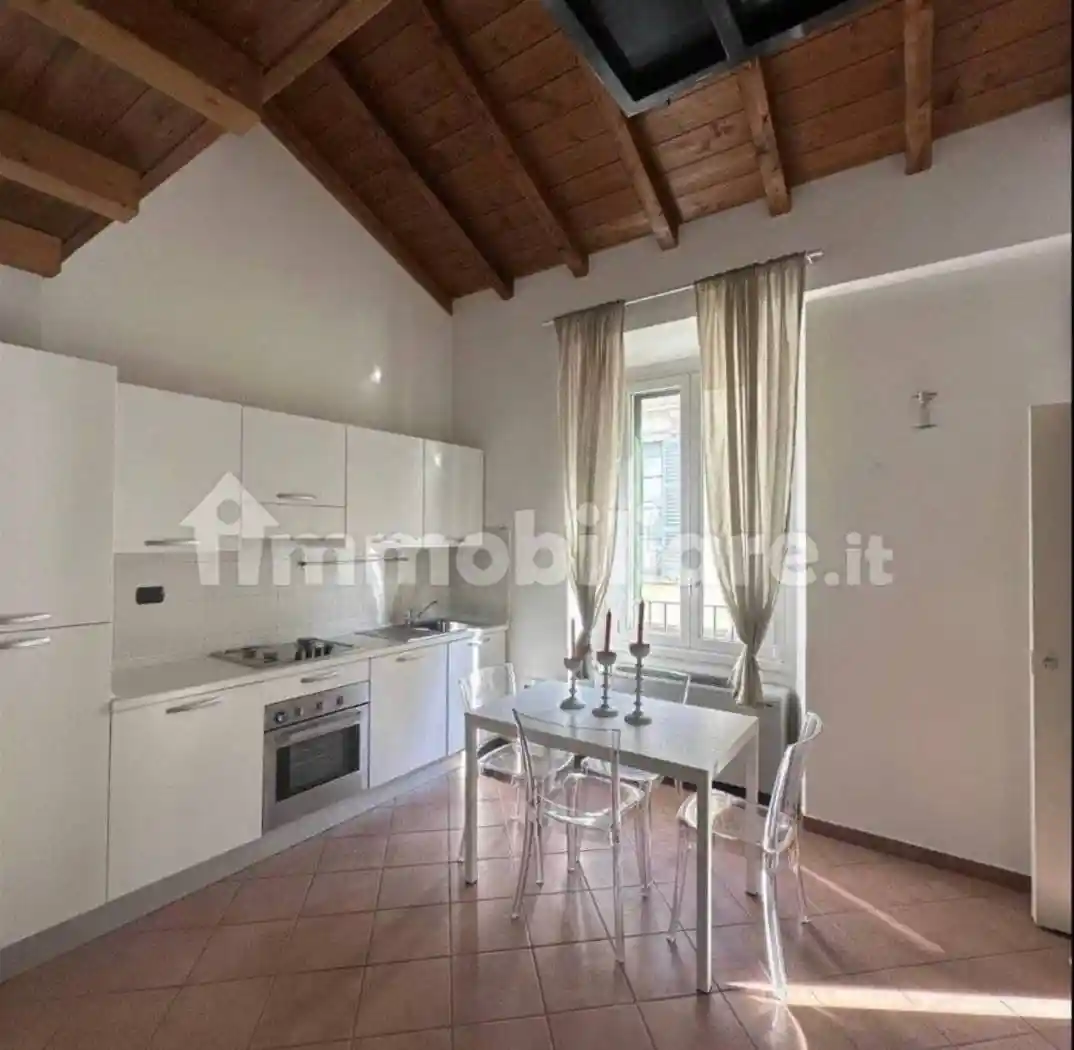 Appartamento in affitto a Pavia