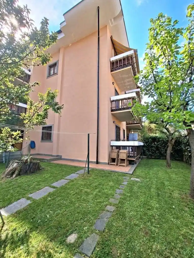 Appartamento in vendita a Grottaferrata