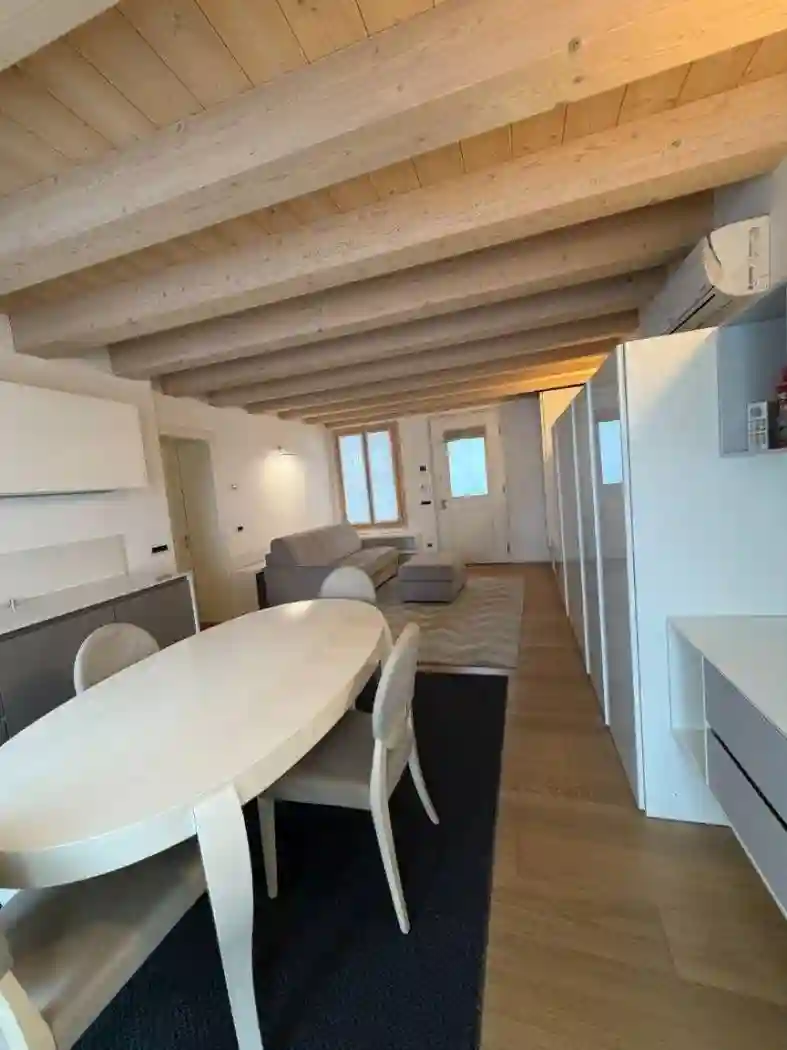 Loft - foto 2