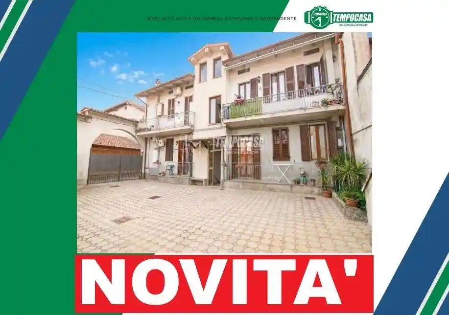 Appartamento in vendita a Vaprio d'Adda