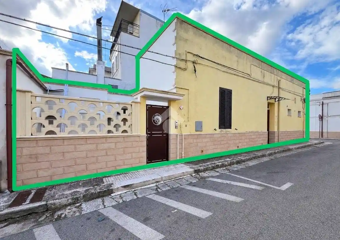 Casa indipendente in vendita a Mesagne