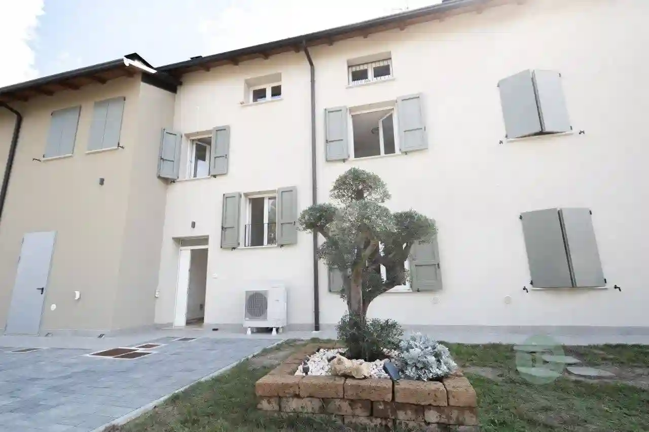 Villetta a schiera - foto 2
