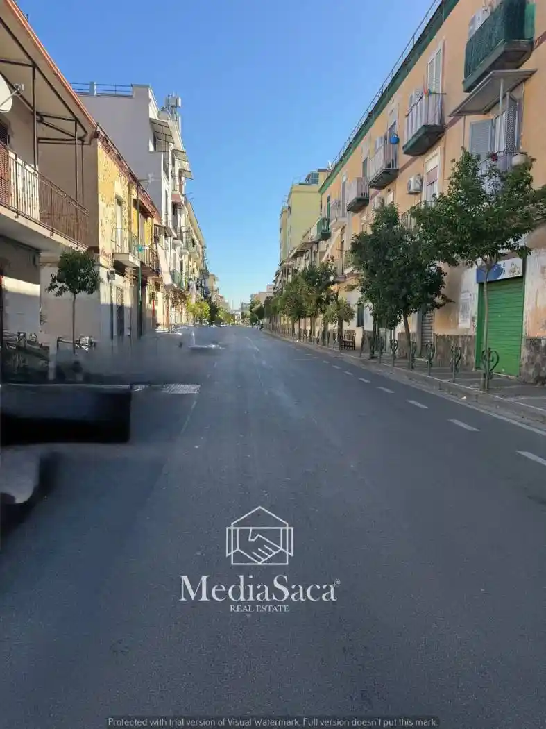 Appartamento in vendita a Napoli