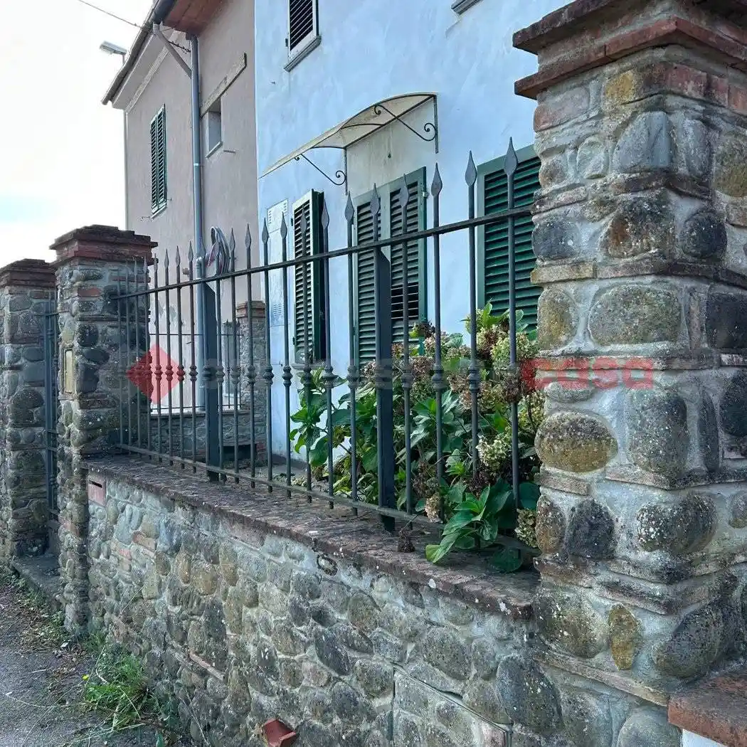 Casa indipendente in vendita a Agliana