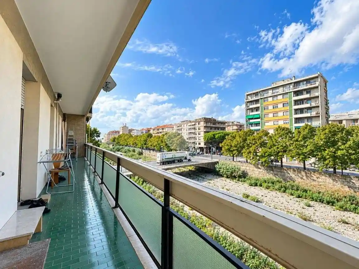 Appartamento in vendita a Savona