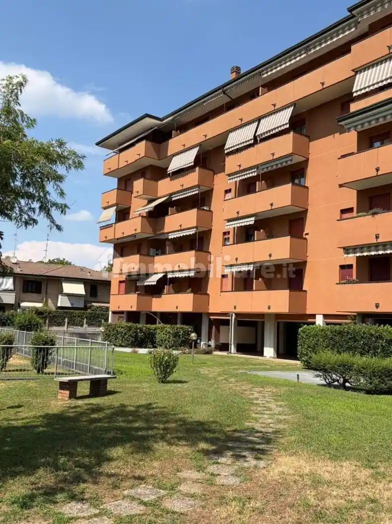 Appartamento in vendita a Desio