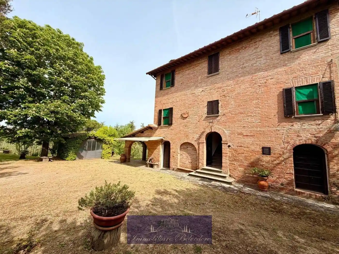 Casa indipendente in vendita a Foiano della Chiana
