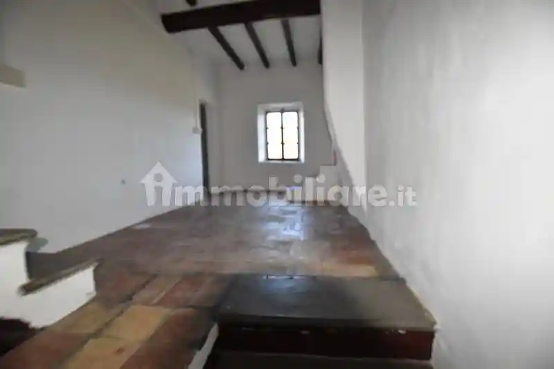Rustico - Casale in affitto a Medesano