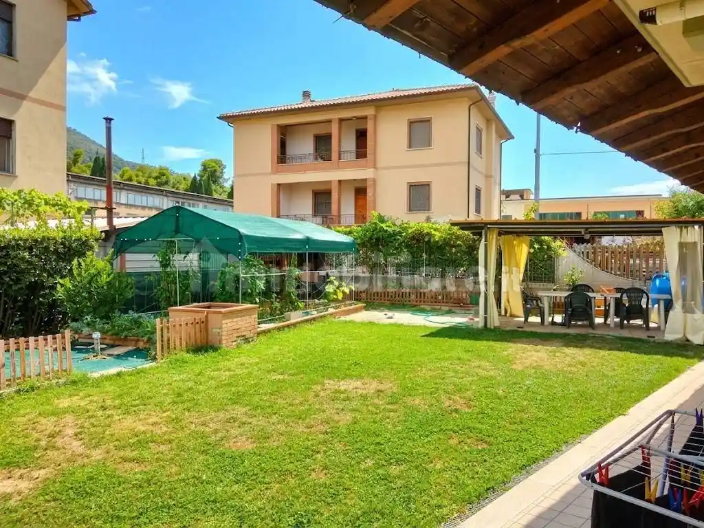 Appartamento in vendita a Narni