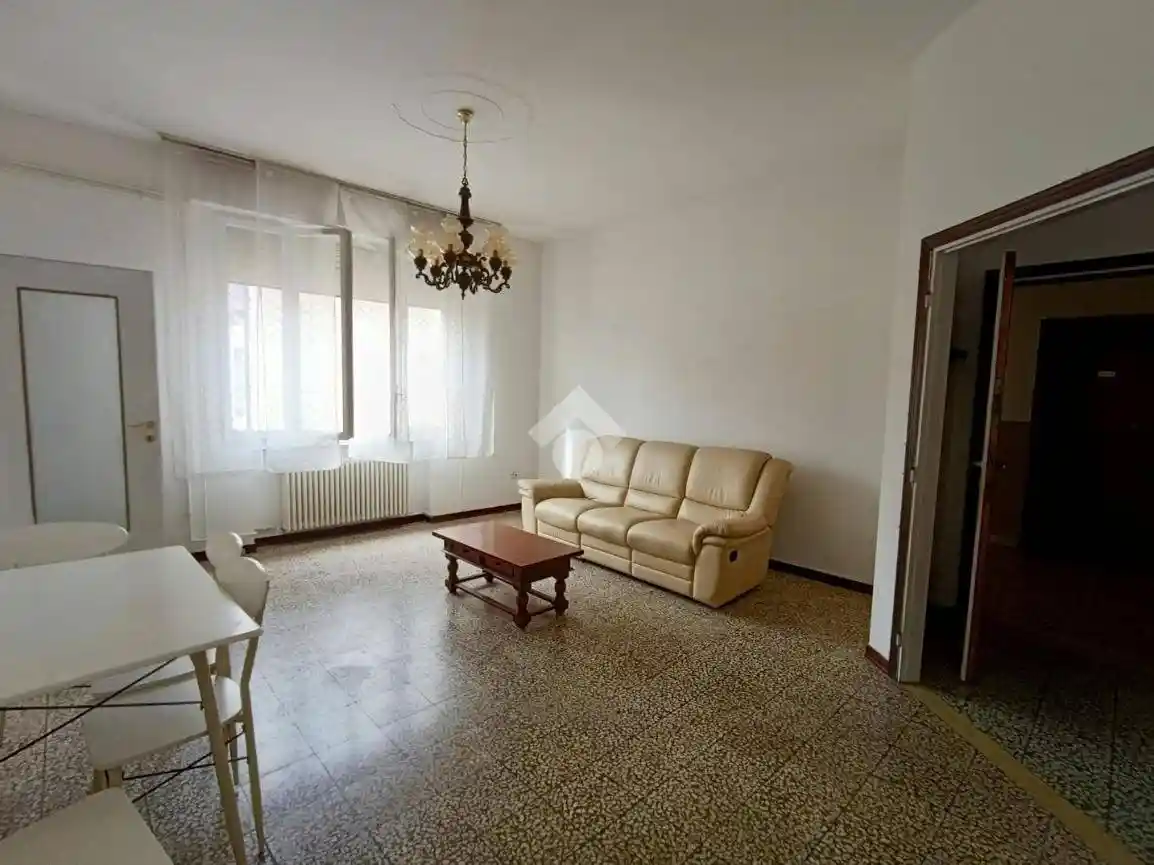 Appartamento in affitto a Mantova