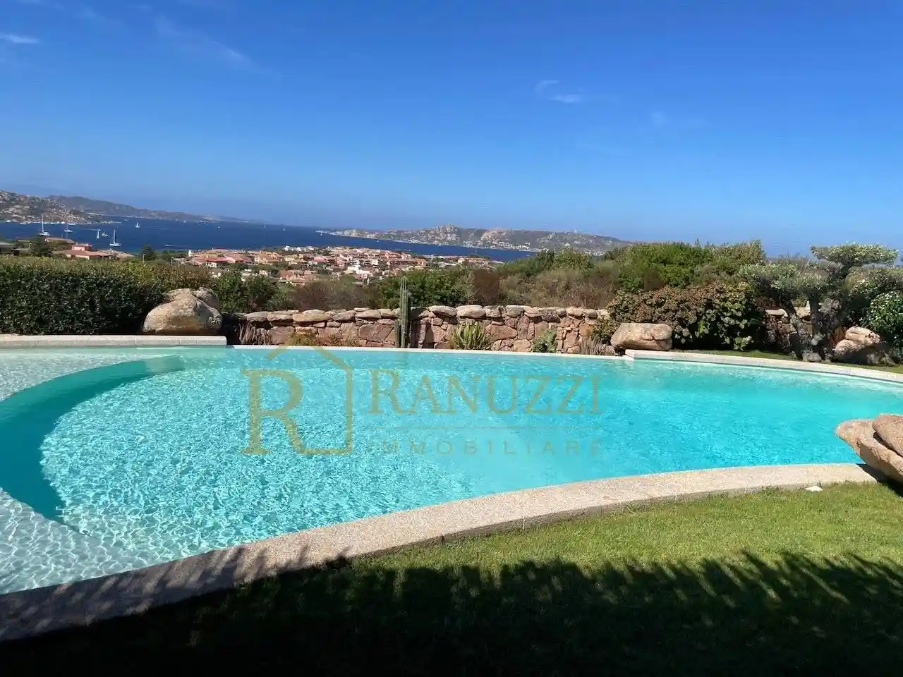 Villa in vendita a Palau