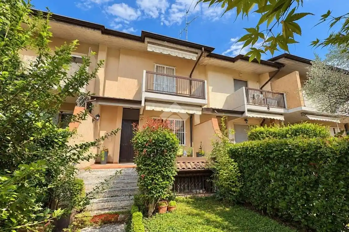 Villetta a schiera in vendita a Sorisole