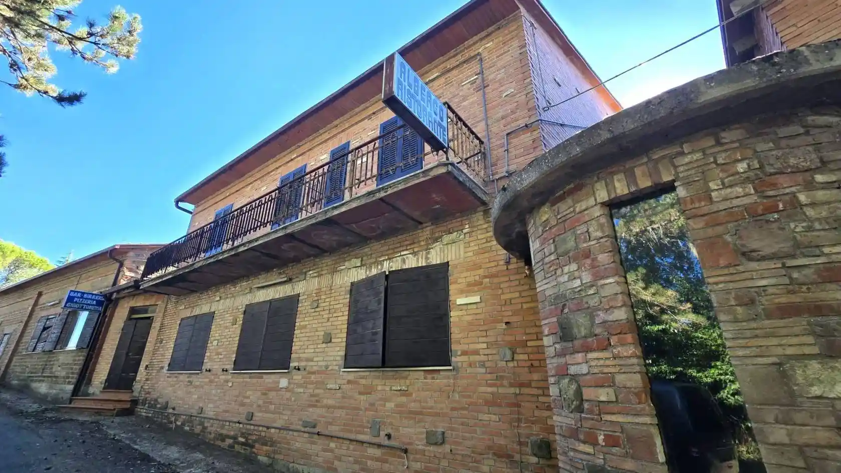 Rustico - Casale in vendita a San Venanzo