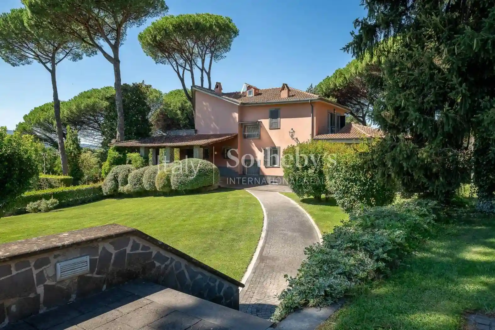 Villa - foto 2