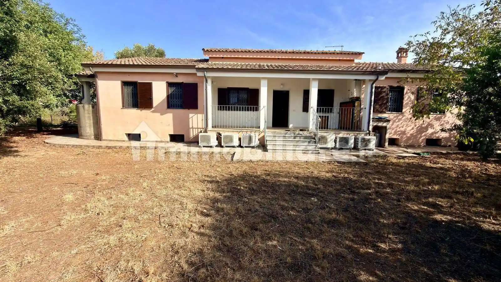Villa in vendita a Elmas