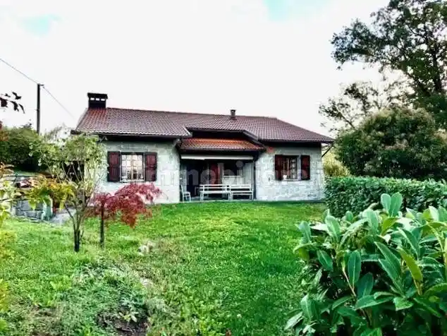 Villa in vendita a Gaggio Montano