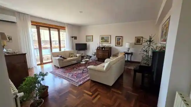 Appartamento in vendita a Pisa