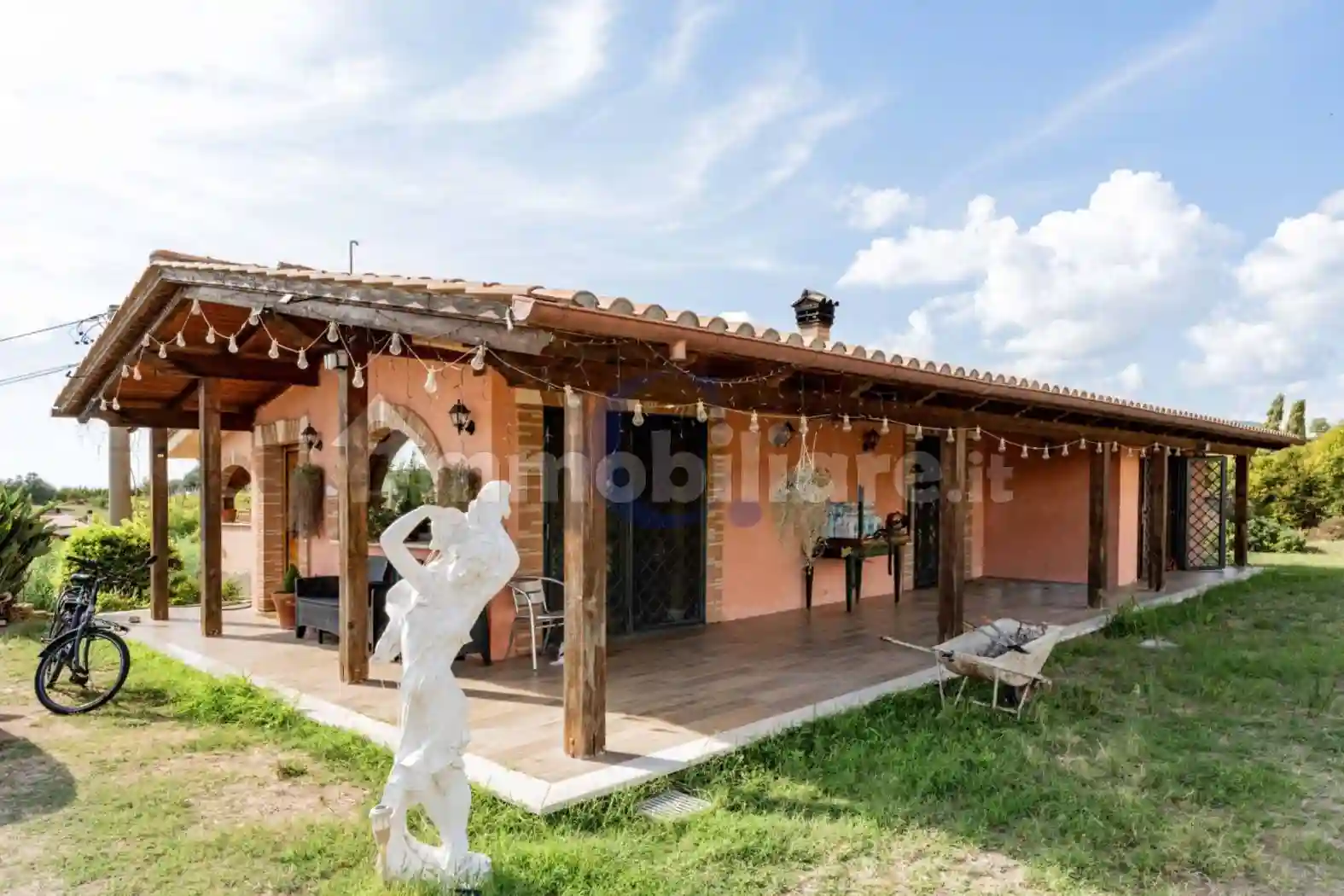 Villa - foto 2
