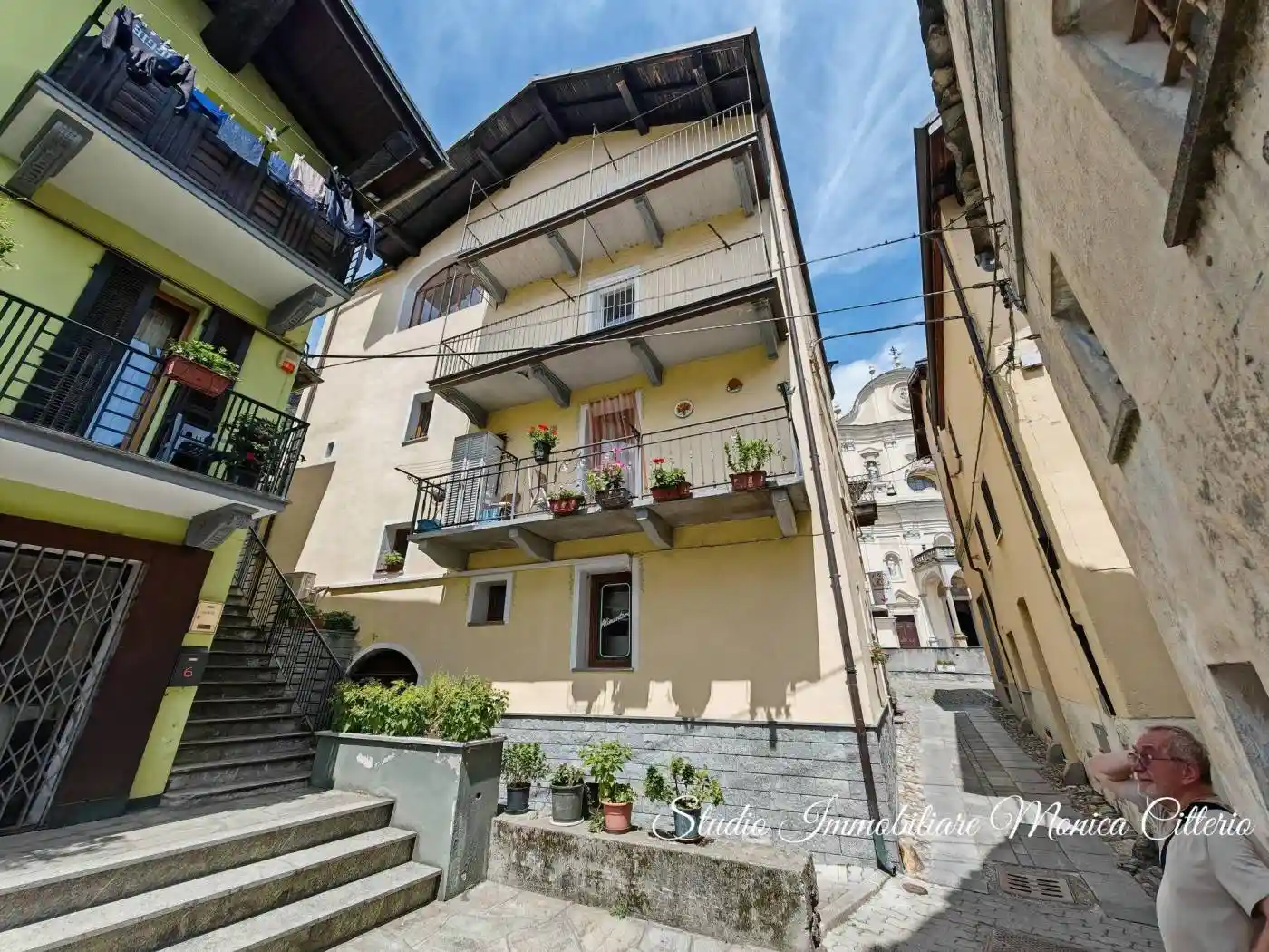 Casa indipendente in vendita a Quincinetto