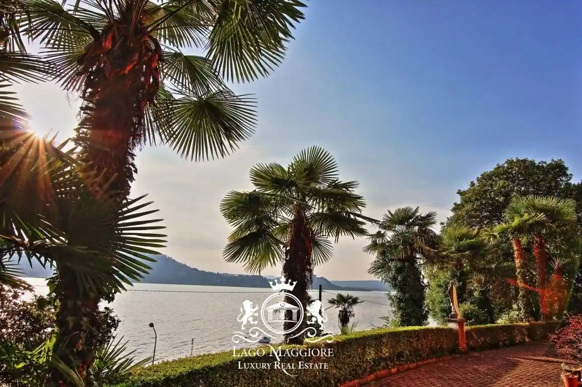 Villa in vendita a Stresa