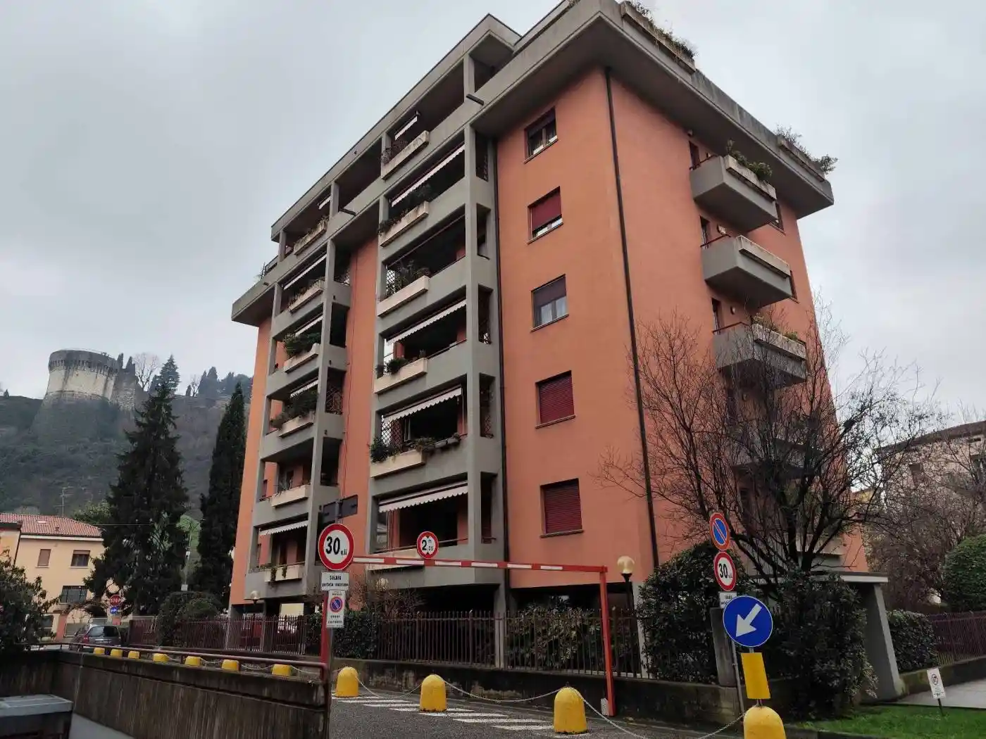 Appartamento in affitto a Brescia