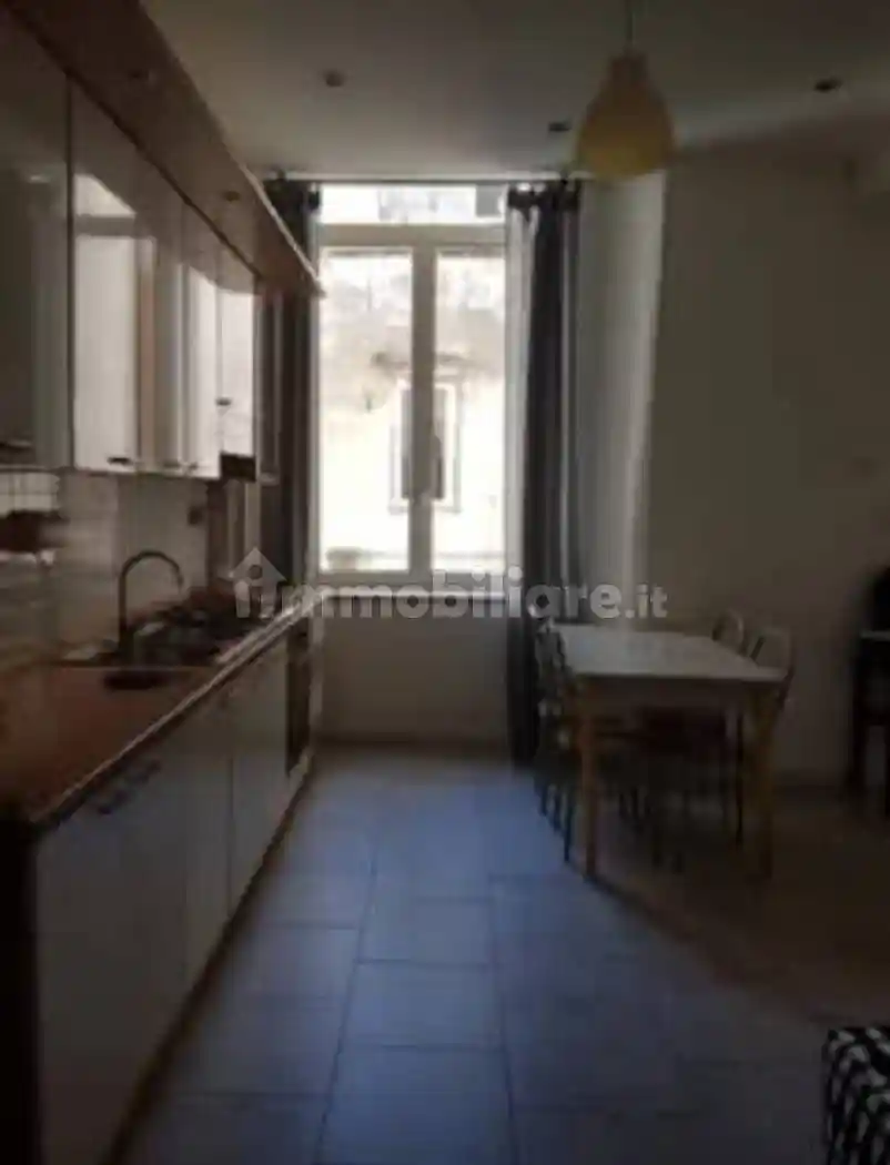 Appartamento in affitto a Napoli