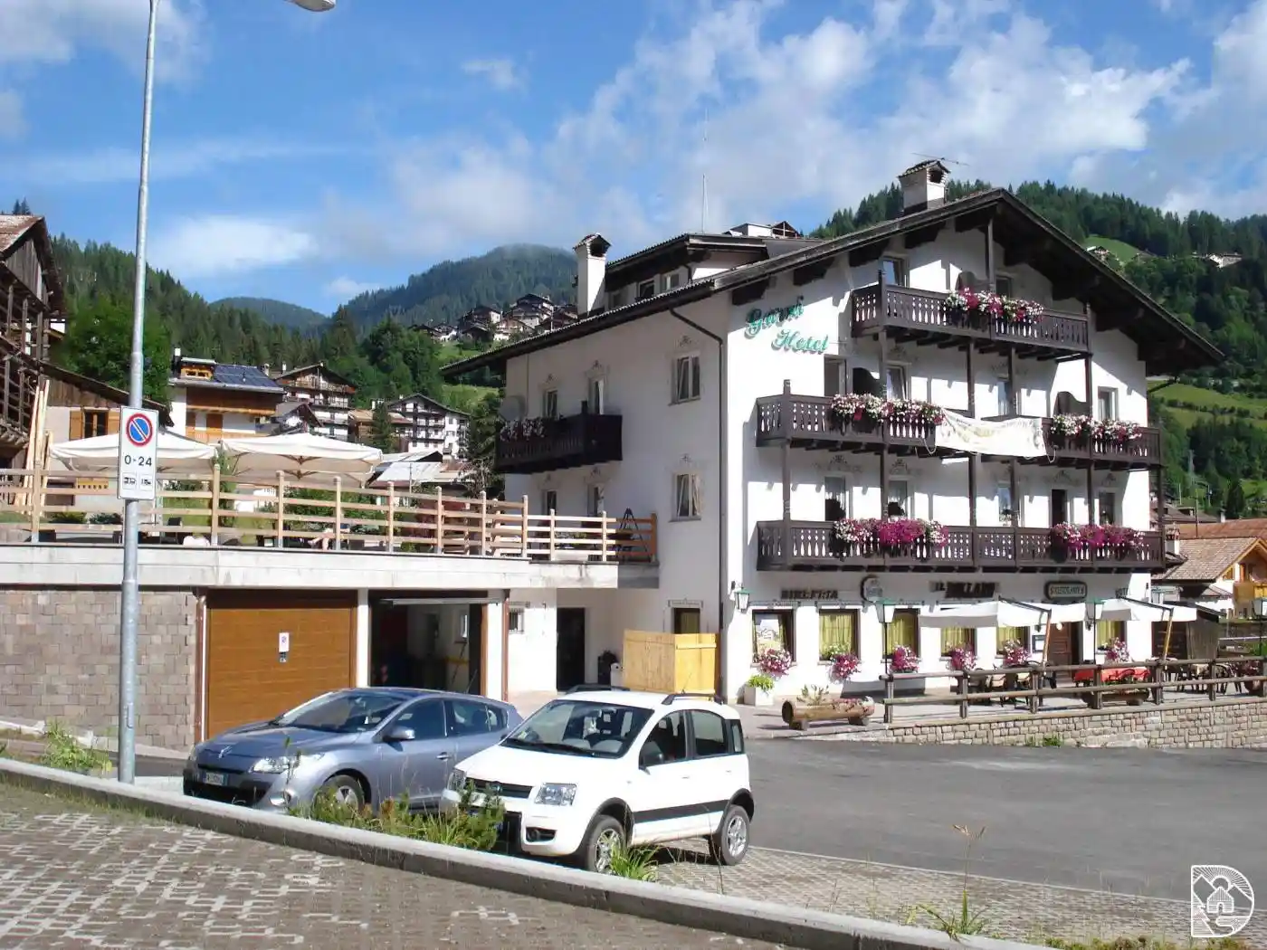Palazzo - Edificio in vendita a Falcade