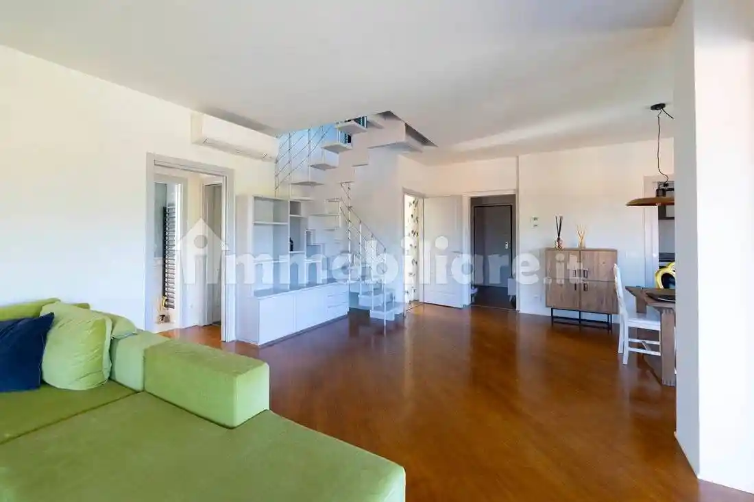 Appartamento in vendita a Desenzano del Garda