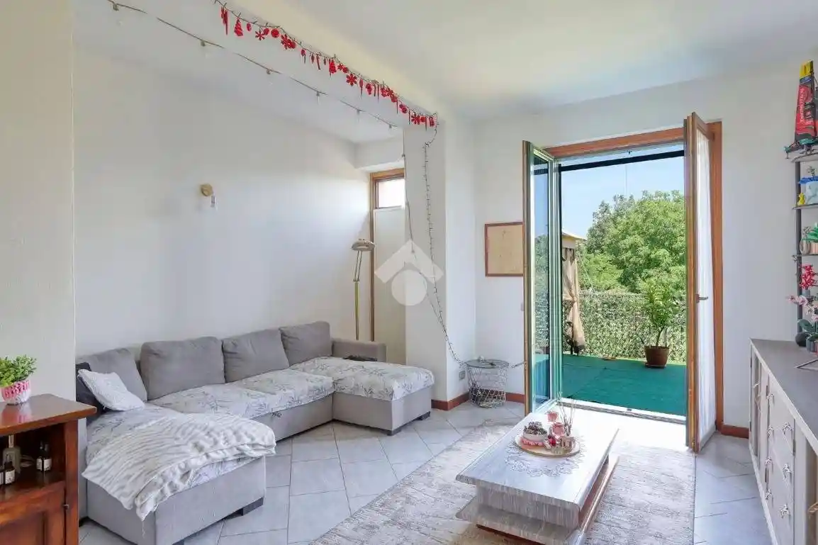 Villa in vendita a Carnago