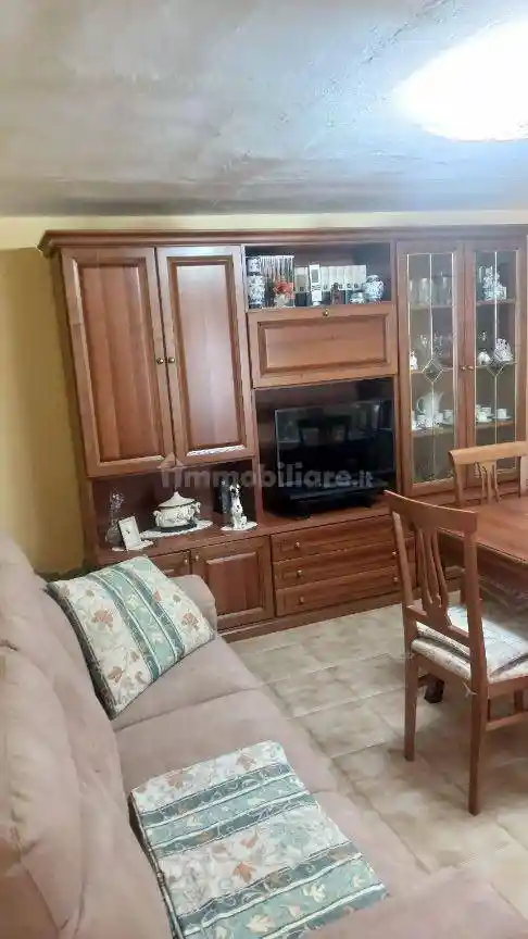 Casa indipendente in vendita a Piacenza