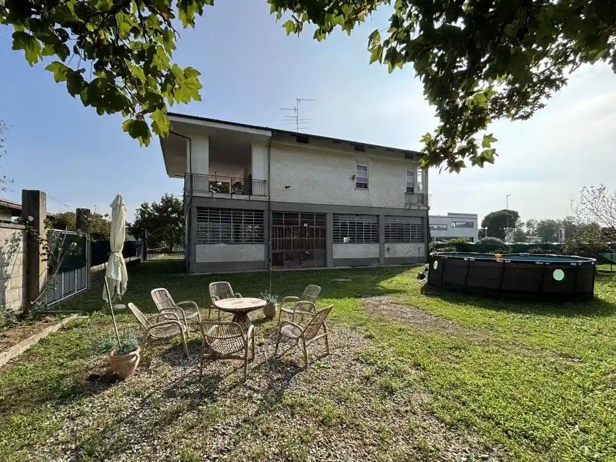 Villa - foto 3