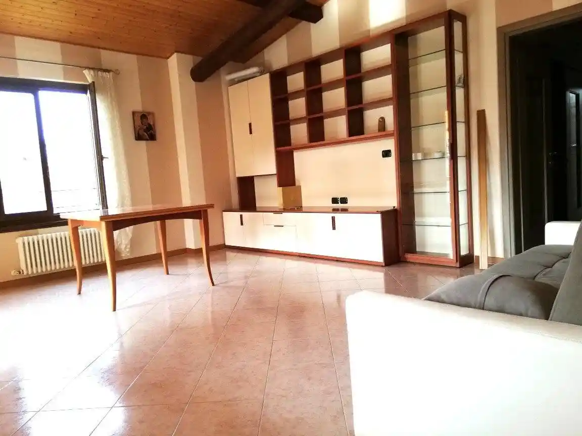 Appartamento in affitto a Verona