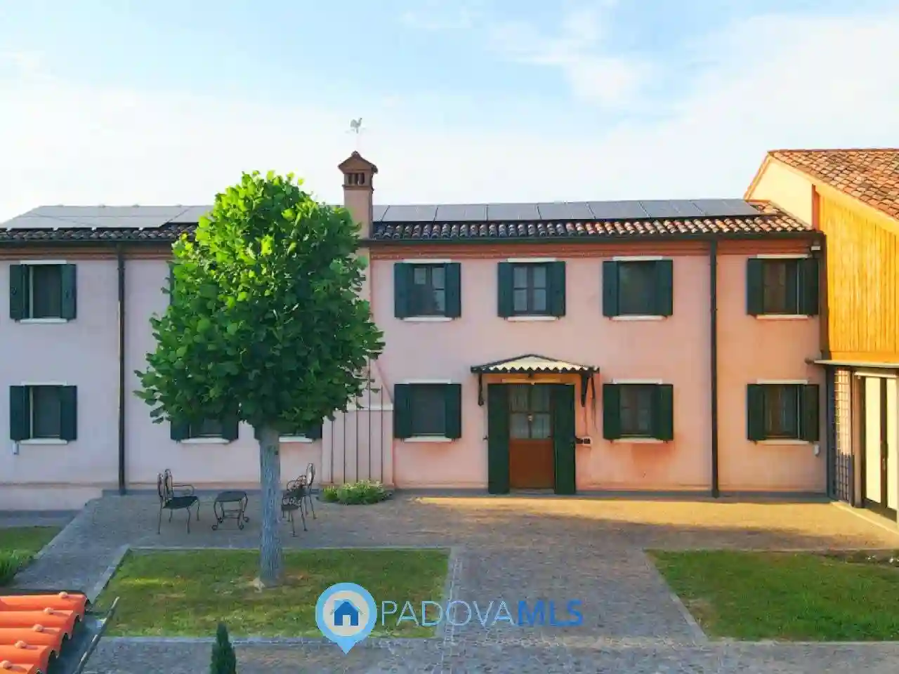 Villa - foto 2