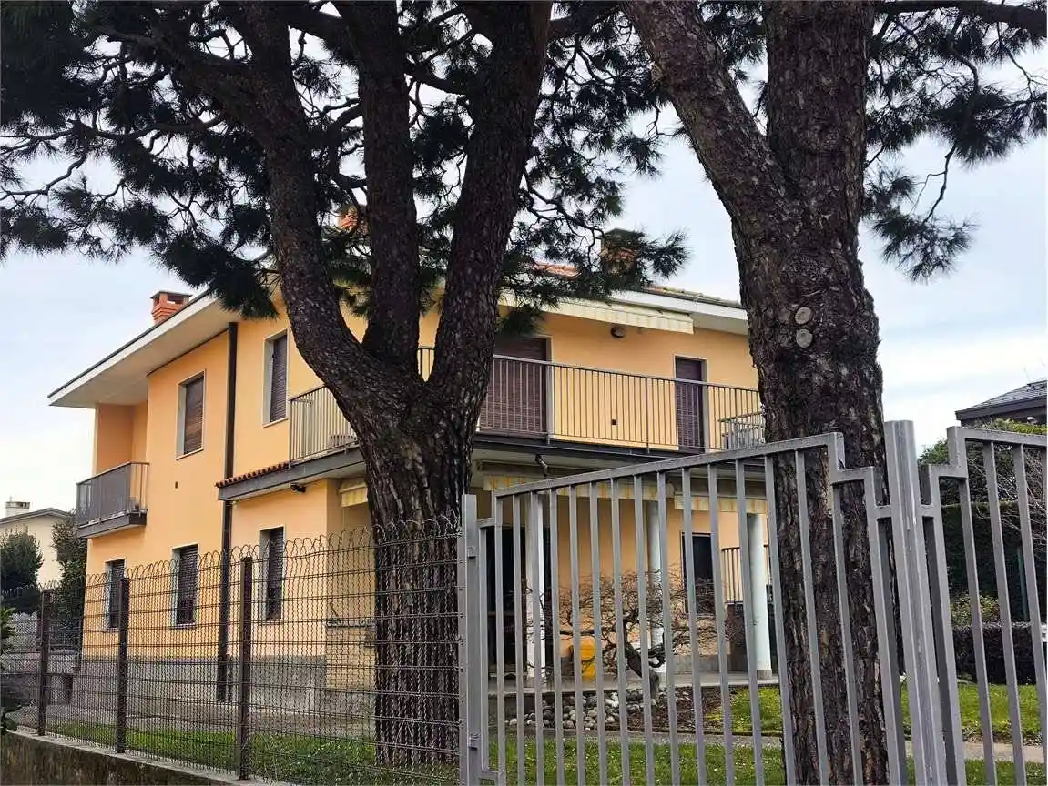 Appartamento in affitto a Cirimido