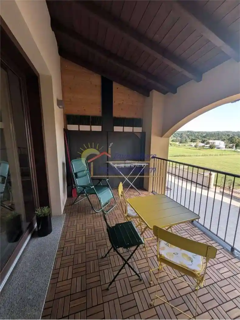 Appartamento in vendita a Sesto Calende