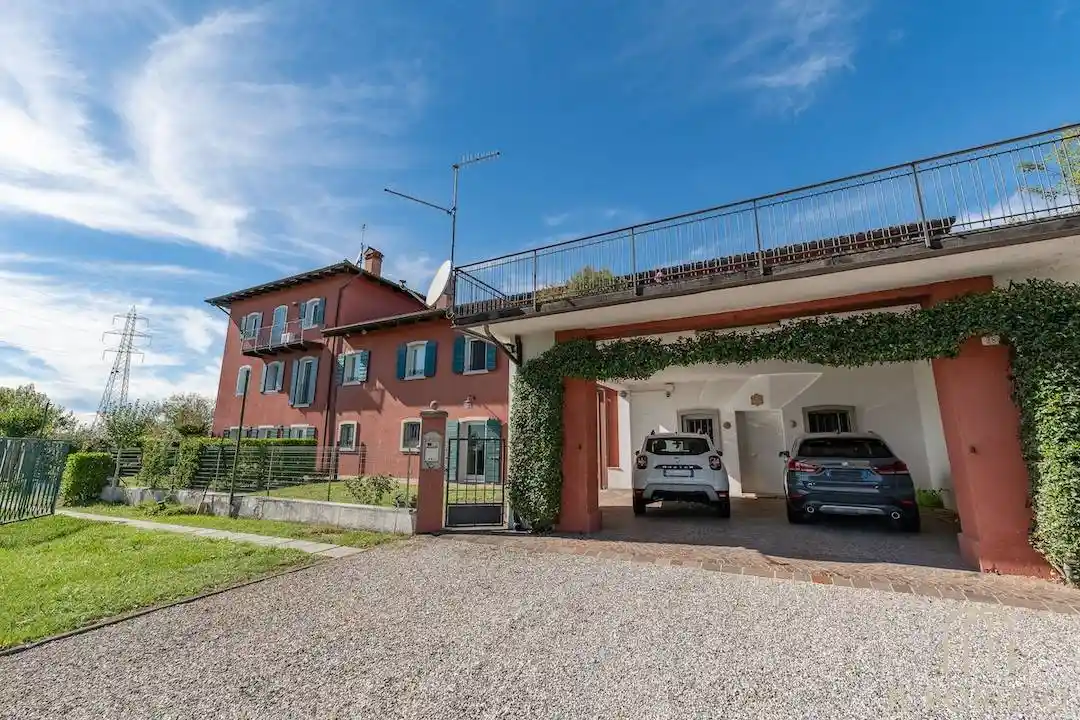 Rustico - Casale in vendita a Udine