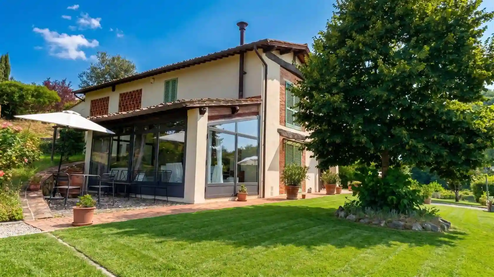 Villa - foto 2