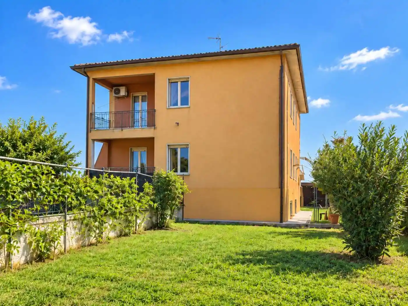 Villa in vendita a Villachiara