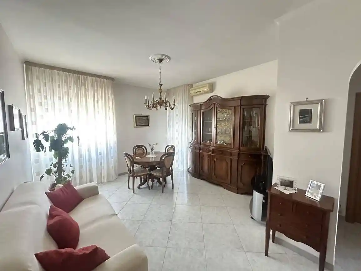 Appartamento in vendita a Modugno