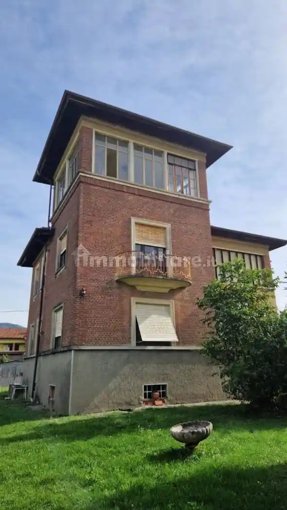Villa in vendita a Grignasco