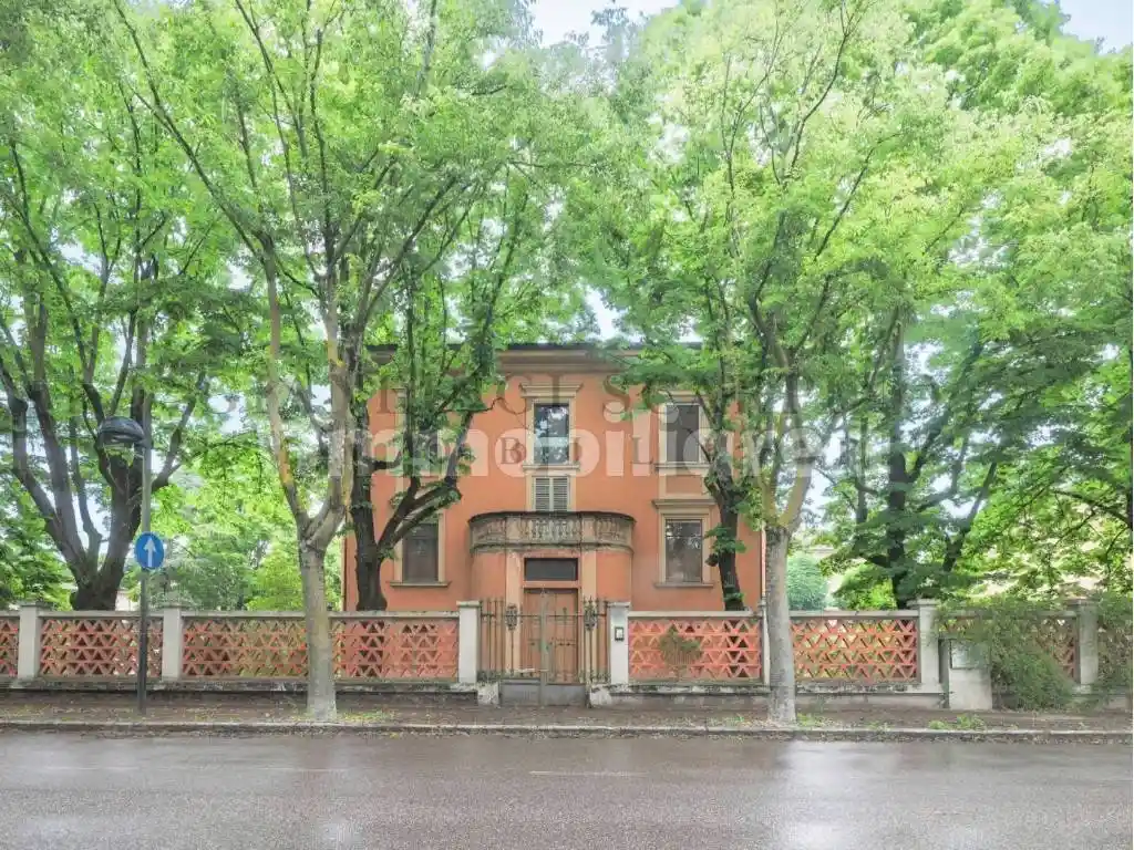 Villa in vendita a Molinella