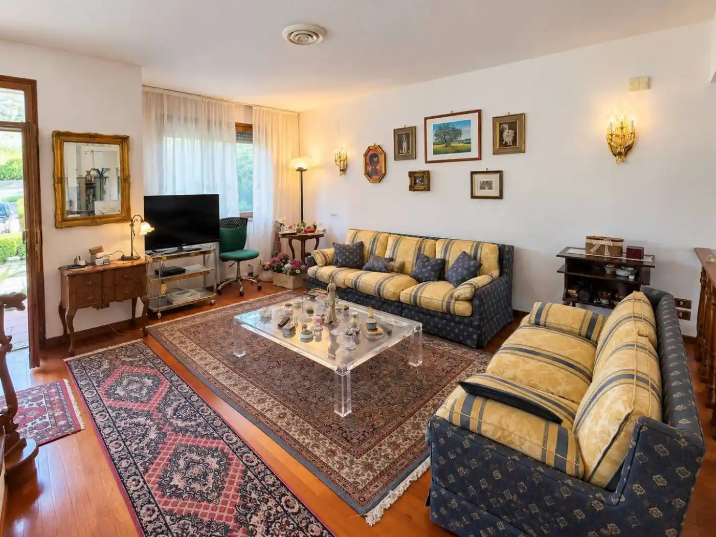 Casa indipendente in vendita a Arezzo