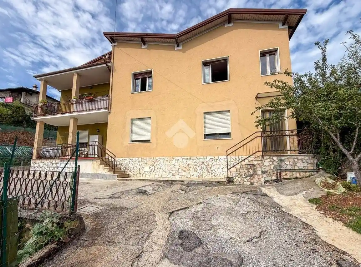 Appartamento in vendita a Serle