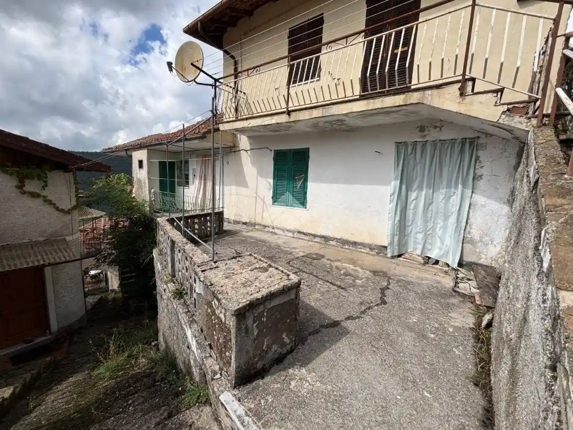 Appartamento in vendita a Carrega Ligure