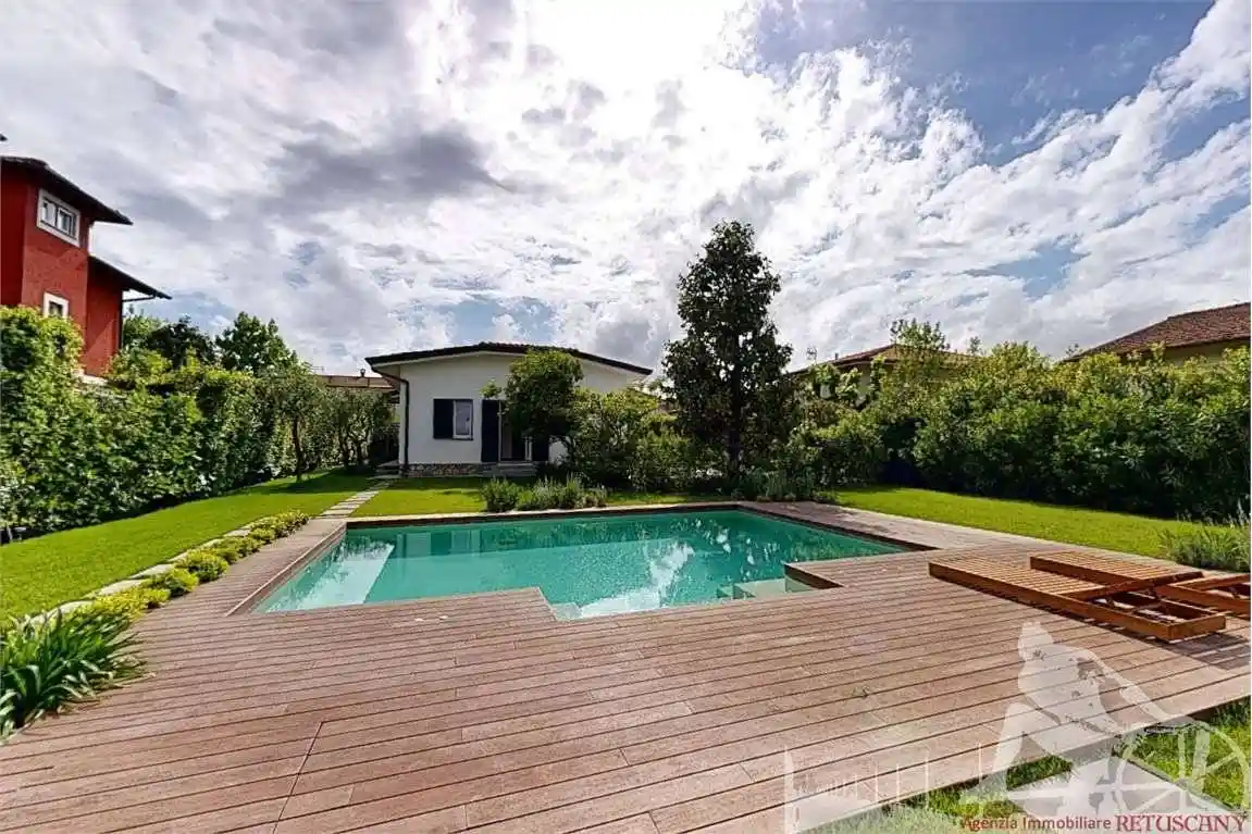 Villa in affitto a Forte dei Marmi