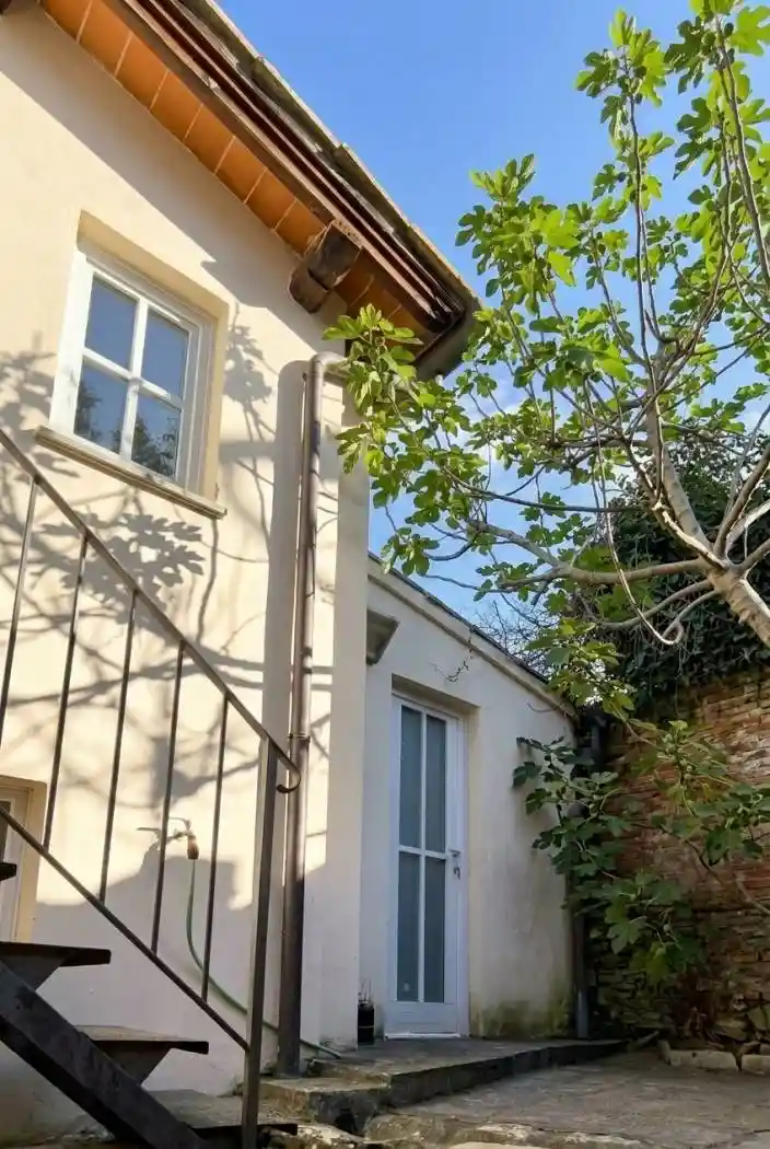 Casa indipendente in vendita a Arezzo